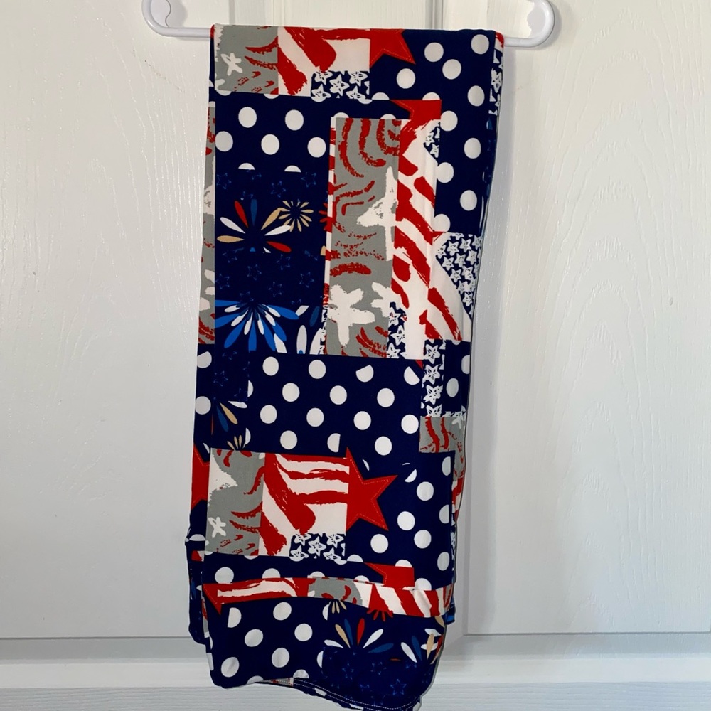 Brand new - 4th of July, Tall & curvy leggings